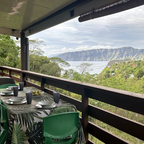 Vue sur la mer depuis la terrasse de Koki Horizon